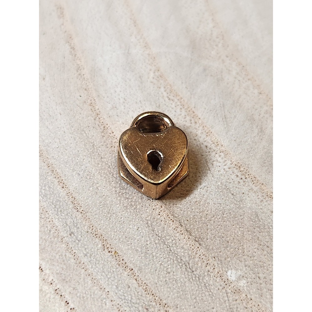 Keep Collective Heart Lock Gold Tone Slide Key Bracelet Charm Collectible Gift